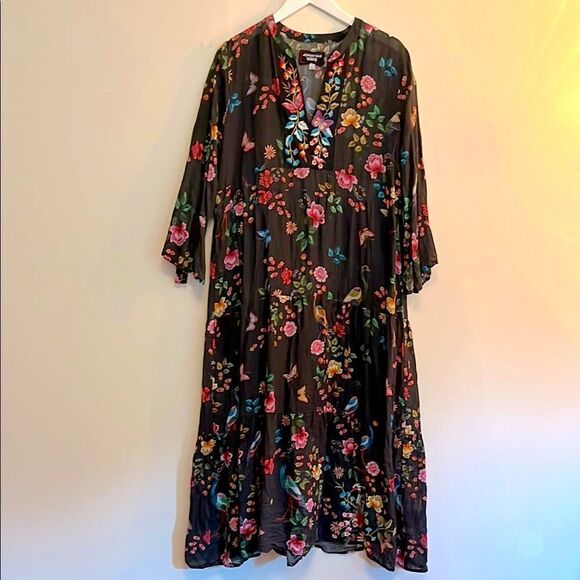 Johnny Was Boho Tie Back embroidered floral Dress Size medium - Picture 4 of 11